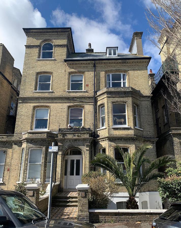 Vibrant Bohemian Seafront Flat Apartamento Brighton Exterior foto